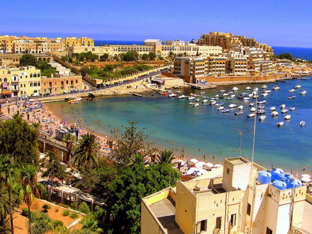 Modern 1Br Apartment, Central Location Sliema Kültér fotó