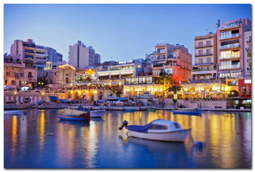 Modern 1Br Apartment, Central Location Sliema Kültér fotó